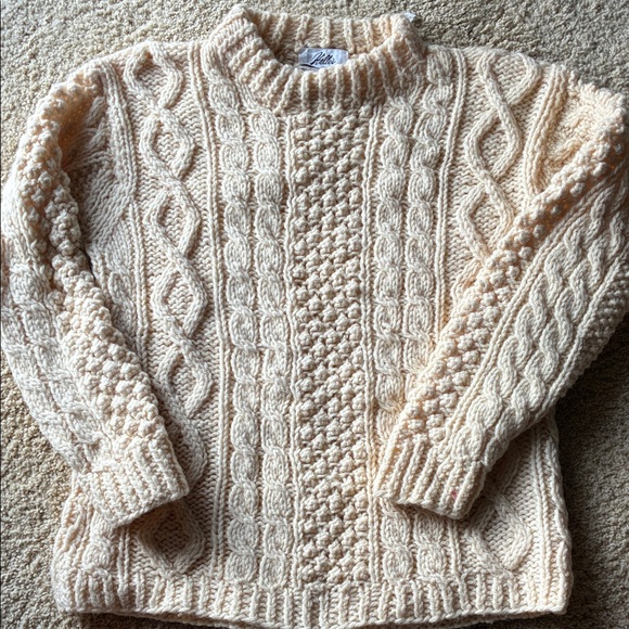 Halle’s Sweaters - Vintage hand made in Italy wool cable sweater